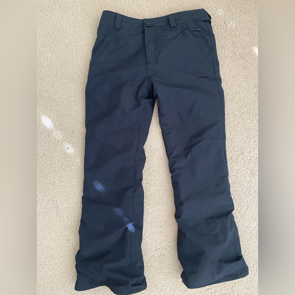 volcom boys insulated snow pants 14y or XL.